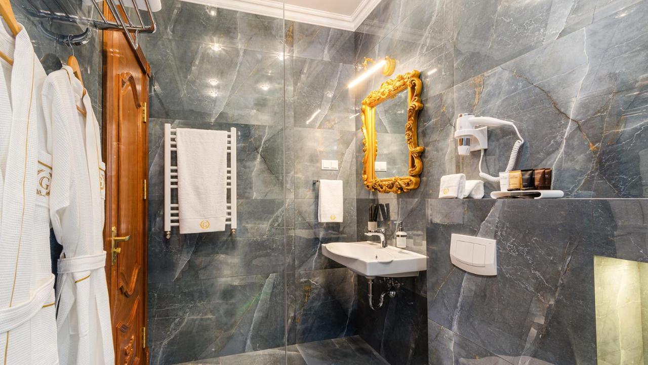 Gregory Boutique Hotel تشيسيناو المظهر الخارجي الصورة Bathroom
